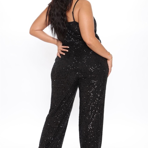 Beautiful Sequin Jumpsuit (Fashion Nova) - Picture 4 of 5